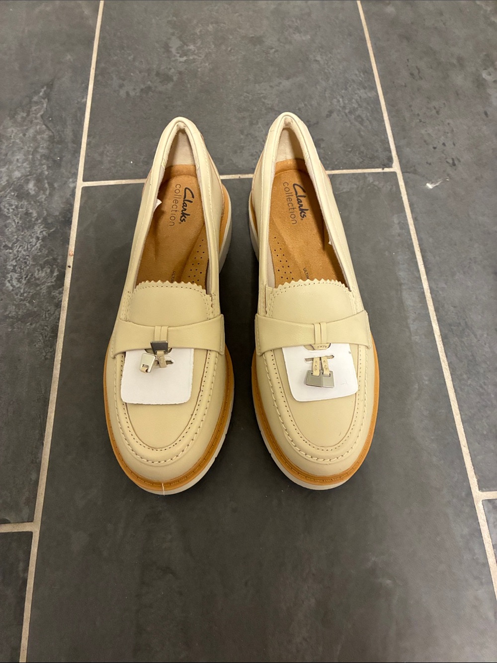 Clarks Collection Women's Cream Leather Tassel Loafers